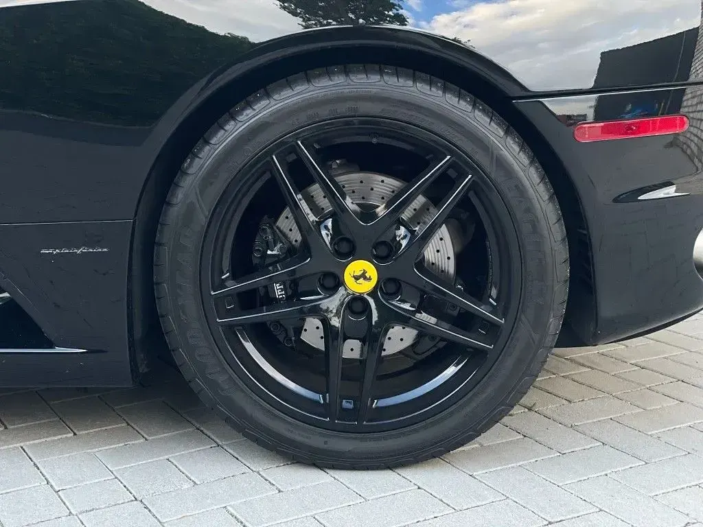 Second-hand Ferrari F430 489 CP (359 kW) 2005 Negru Cabrio