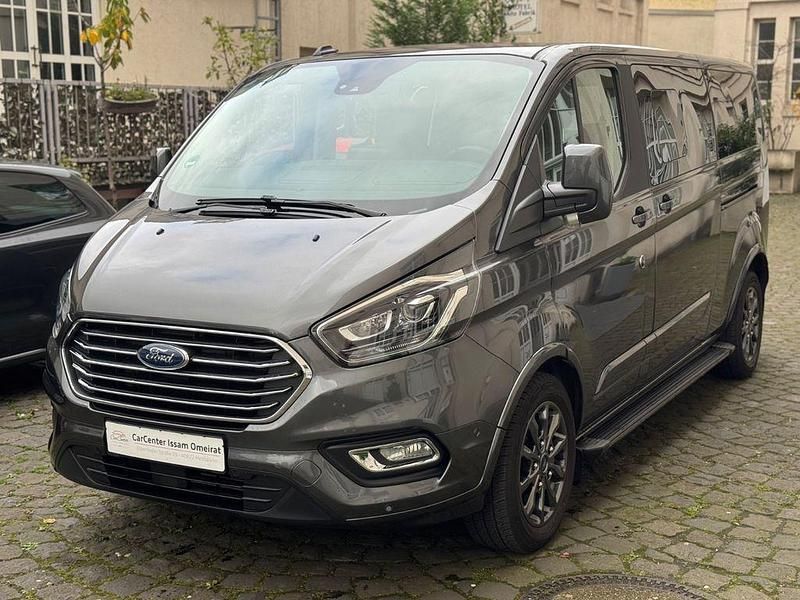 Gebraucht Ford Tourneo 185 PS (136 kW) 2020 Grau Kombi