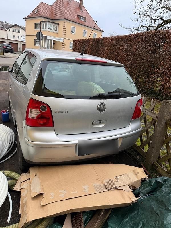 Silber Gebraucht 2002 VW Polo Kleinwagen | 250 € (Superpreis) - Bild 1/4