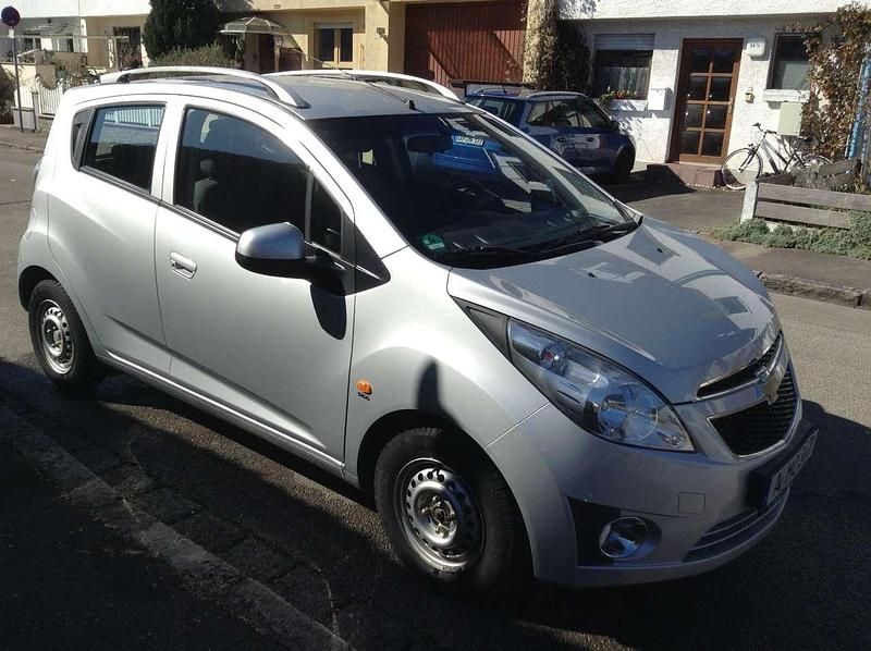 Gebraucht Chevrolet Spark LS 82 PS (60 kW) 2011 Grau Kleinwagen