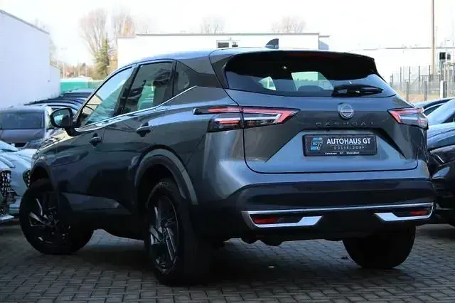 Gebraucht Nissan Qashqai Acenta 158 PS (116 kW) 2025 Grau SUV