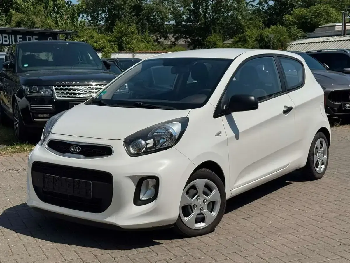 Gebraucht Kia Picanto Start 67 PS (49 kW) 2015 Clear white Kleinwagen