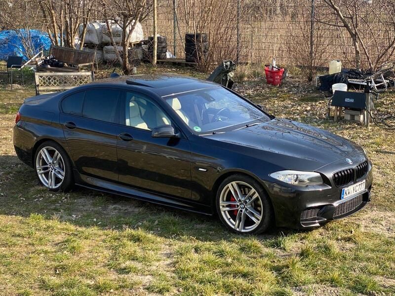Grau Gebraucht 2010 BMW 530 Limousine | 15.980 € (Teuer) - Bild 1/4