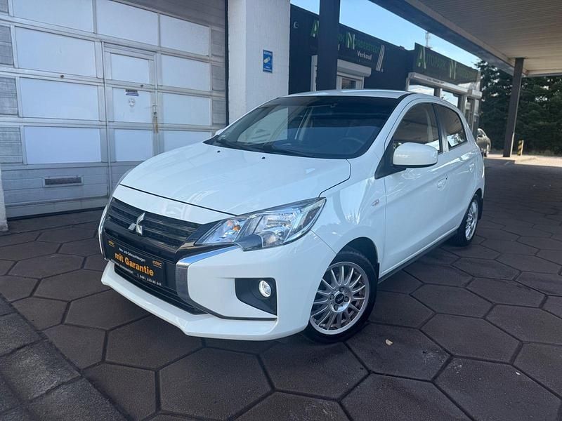 Weiß Gebraucht 2021 Mitsubishi Space Star Edition Kleinwagen | 9.990 € (Superpreis) - Bild 1/4