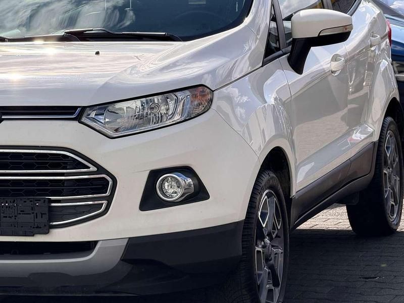 Gebraucht Ford Ecosport Titanium 125 PS (91 kW) 2016 Weiß SUV