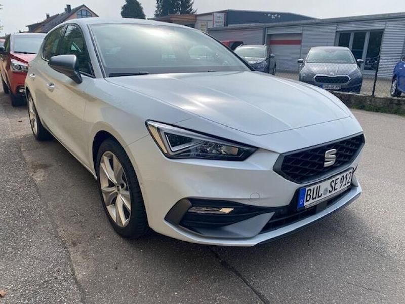 Gebraucht Seat Leon 110 PS (80 kW) 2024 Weiss