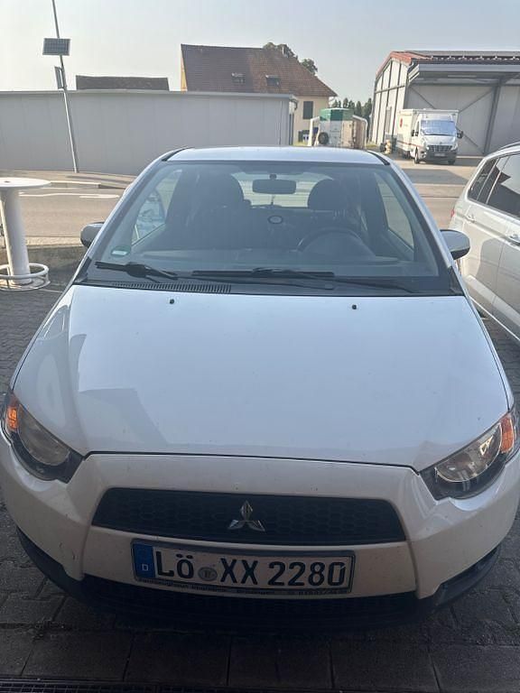 Weiß Gebraucht 2012 Mitsubishi Colt Van / Kleinbus | 2.900 € (Etwas zu teuer) - Bild 1/4
