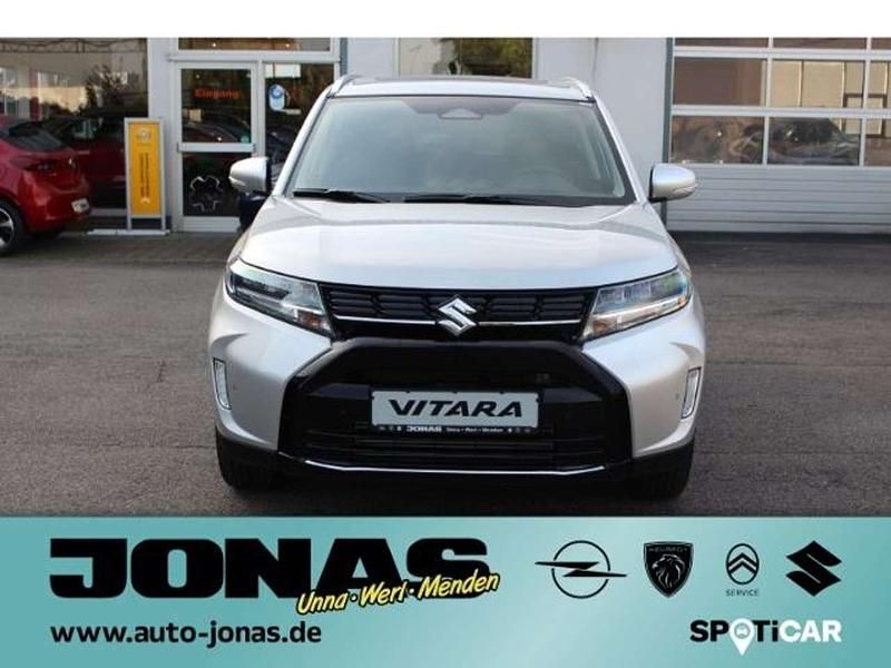 Neu Suzuki Vitara Comfort+ 109 PS (80 kW) 2025 Silber SUV