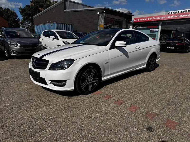 Weiß Gebraucht 2014 Mercedes C180 AMG Coupé | 12.990 € (Superpreis) - Bild 1/4