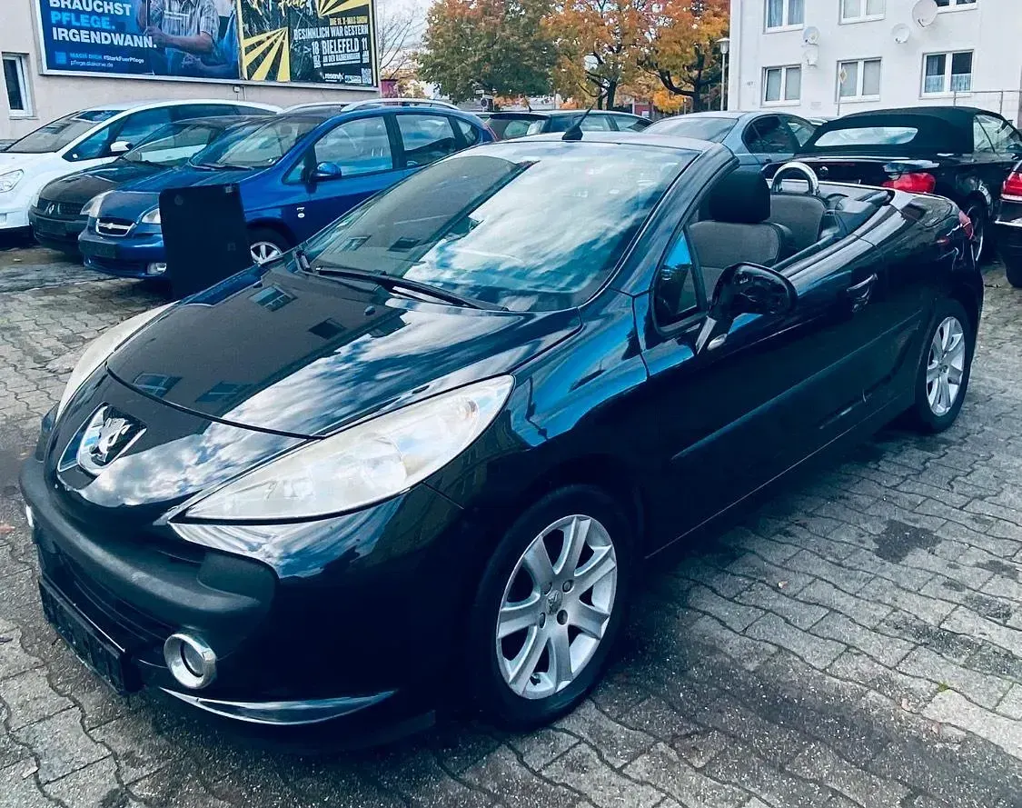 Gebraucht Peugeot 207 CC 120 PS (88 kW) 2009 Schwarz Cabrio