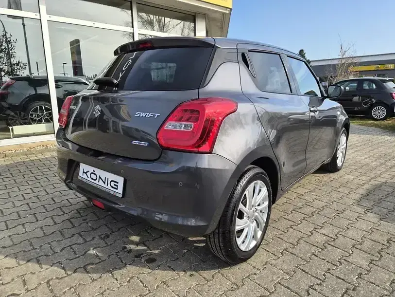 Gebraucht Suzuki Swift Comfort 83 PS (61 kW) 2023 Grau Kleinwagen