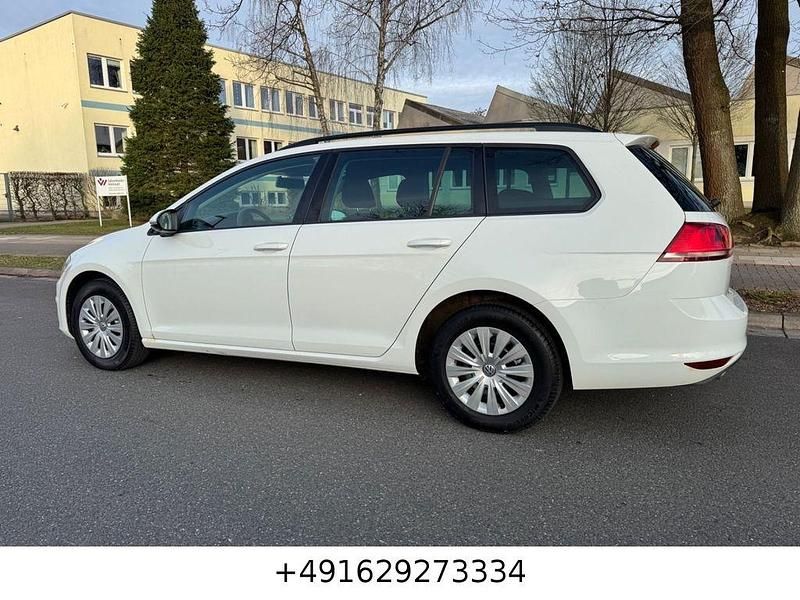 Gebraucht VW Golf VII 110 PS (80 kW) 2016 Weiß Kombi