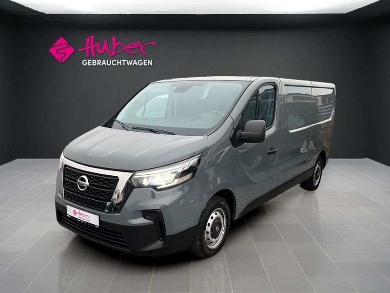 Grau Gebraucht 2023 Nissan Primastar Van / Kleinbus | 21.890 € - Bild 1/4