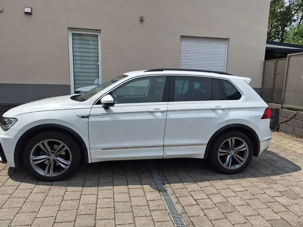 Gebraucht VW Tiguan R-line 131 PS (96 kW) 2019 Weiß SUV