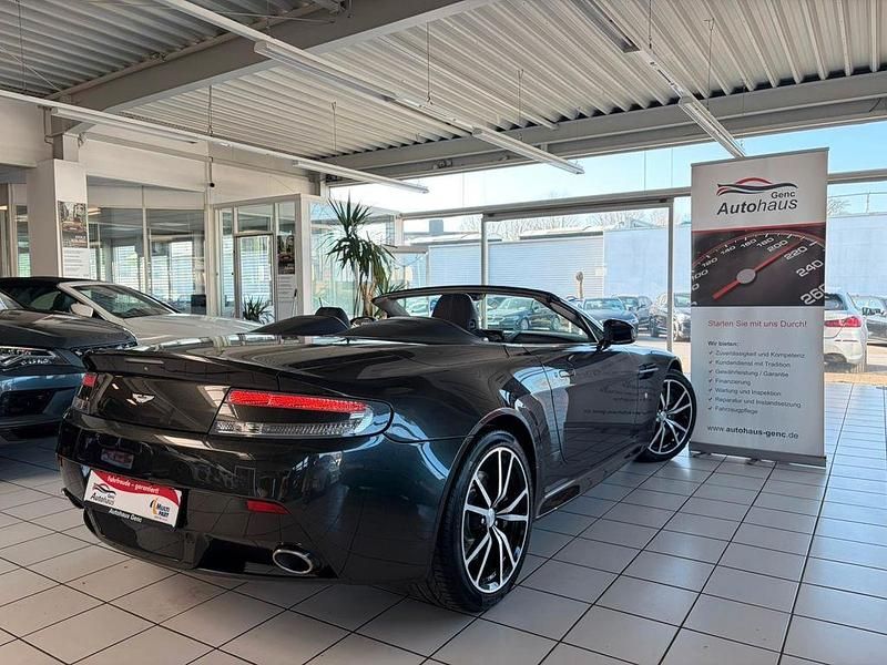 Gebraucht Aston Martin V8 Vantage 436 PS (320 kW) 2014 Grau Cabrio
