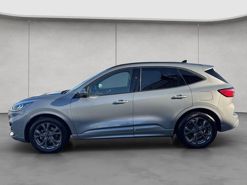 Gebraucht Ford Kuga ST-Line X 151 PS (111 kW) 2024 Solar silver metallic SUV