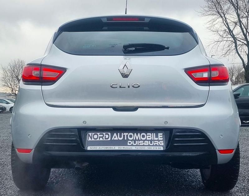 Gebraucht Renault Clio IV Expression 90 PS (66 kW) 2019 Silber Kleinwagen