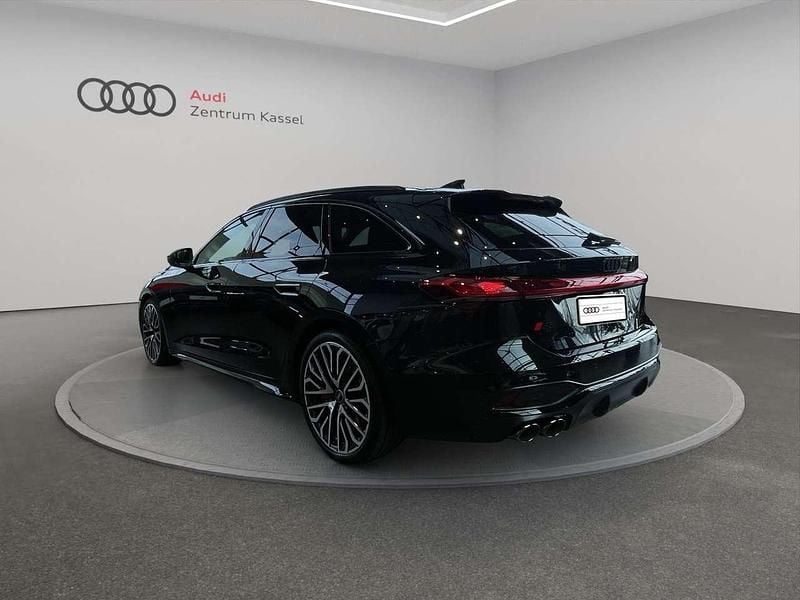 Gebraucht Audi S5 Ambiente 367 PS (269 kW) 2025 Mythosschwarz metallic Kombi