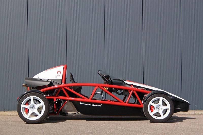 Gebraucht Ariel Atom 271 PS (199 kW) 2012 Rot Cabrio