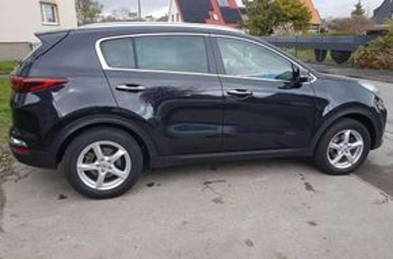 Gebraucht Kia Sportage Vision 132 PS (97 kW) 2018 Schwarz SUV