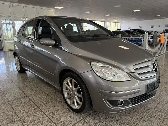 Gebraucht Mercedes B200 Sport 136 PS (100 kW) 2006 Grau, metallic Van / Kleinbus