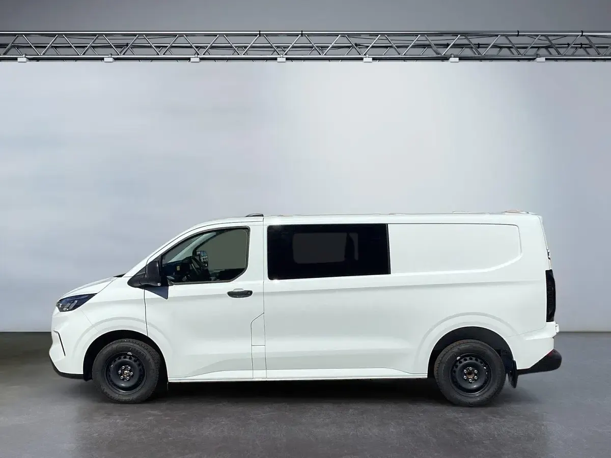 Gebraucht Ford Transit Custom Trend 136 PS (100 kW) 2025 Frostweiß Limousine