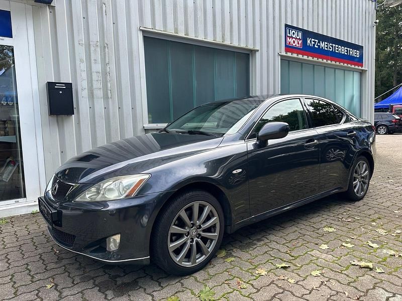 Gebraucht Lexus IS220 Luxury Line 177 PS (130 kW) 2008 Grau Limousine