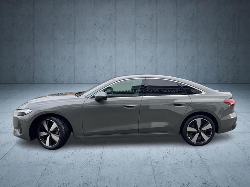 Gebraucht Audi A5 Ambiente 150 PS (110 kW) 2024 Chronosgrau metallic Limousine