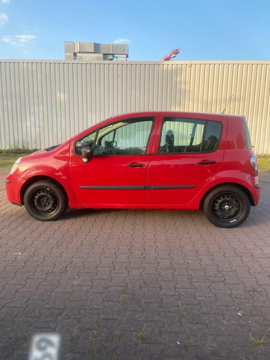Gebraucht Renault Modus 75 PS (55 kW) 2007 Rot Van / Kleinbus