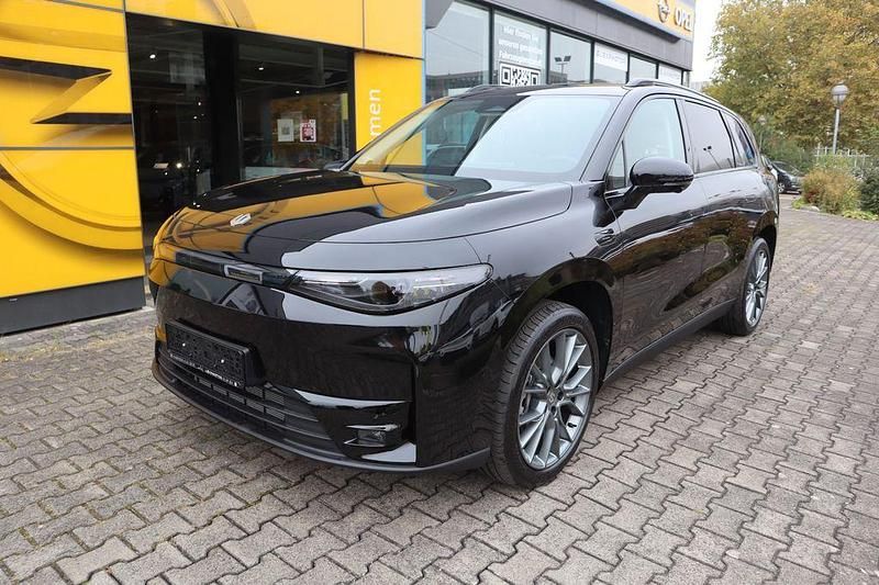 Neu Leapmotor C10 160 kW (218 PS) 2025 Schwarz SUV