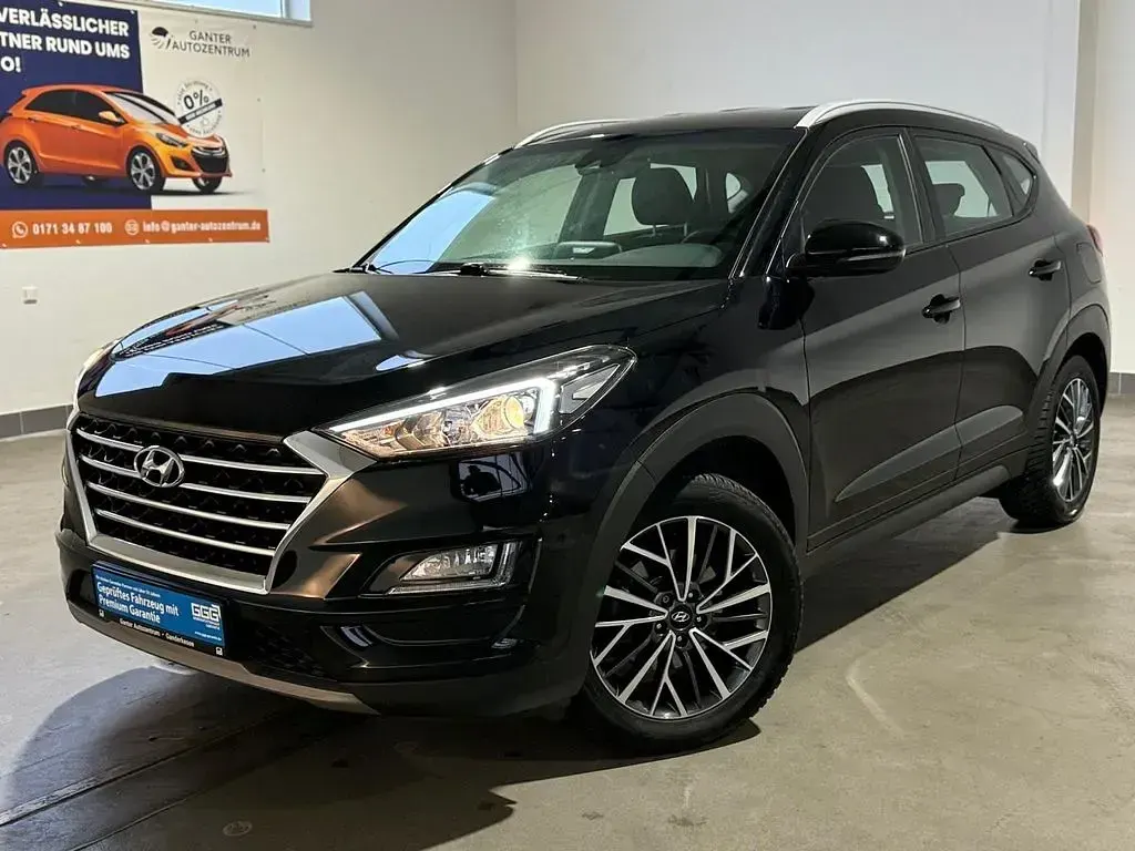 Gebraucht Hyundai Tucson 177 PS (130 kW) 2020 Schwarz SUV