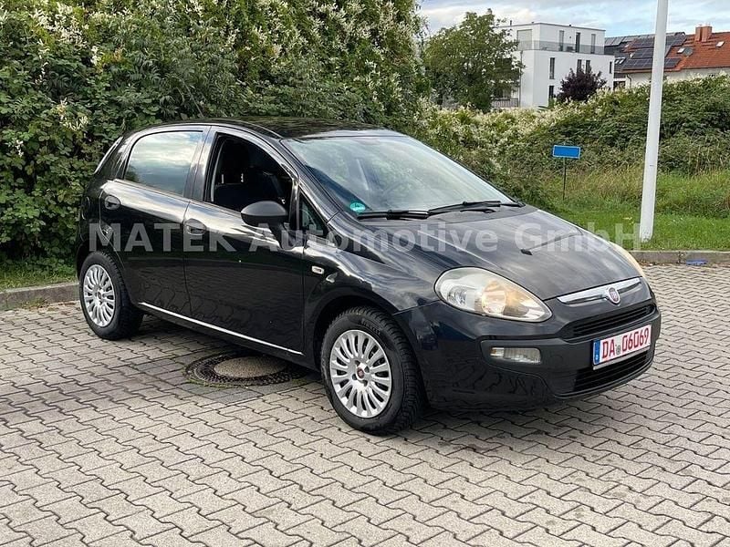 Schwarz Gebraucht 2010 Fiat Punto Evo Active Kleinwagen | 2.999 € (Etwas zu teuer) - Bild 1/4