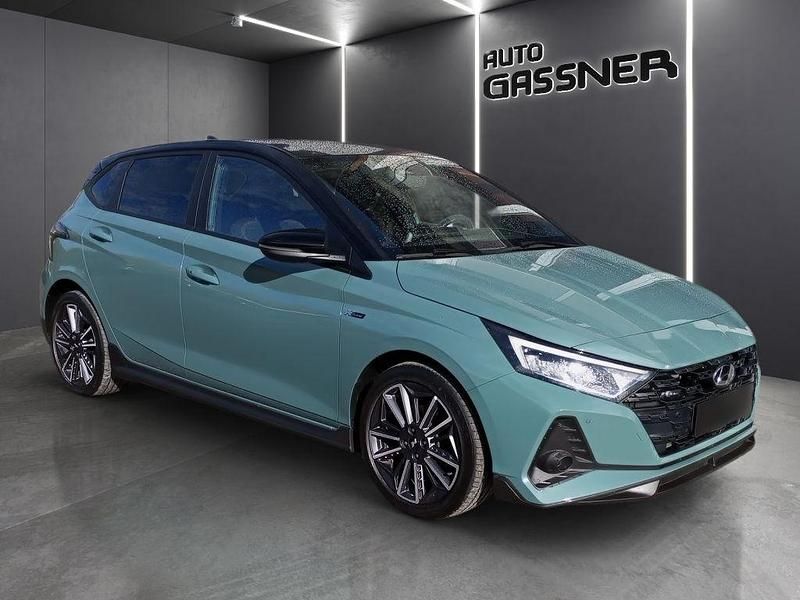 Grün Gebraucht 2022 Hyundai i20 N Line Limousine | 17.490 € (Fairer Preis) - Bild 1/4