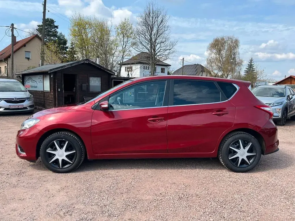 Gebraucht Nissan Pulsar Tekna 116 PS (85 kW) 2017 Rot Kleinwagen