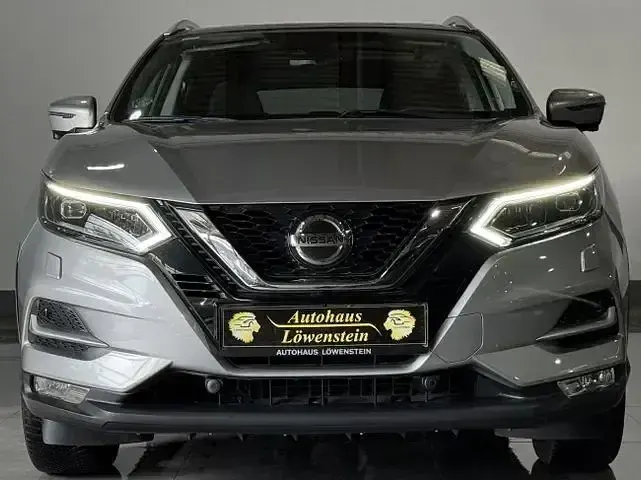 Gebraucht Nissan Qashqai N-Connecta 140 PS (102 kW) 2019 Grau SUV