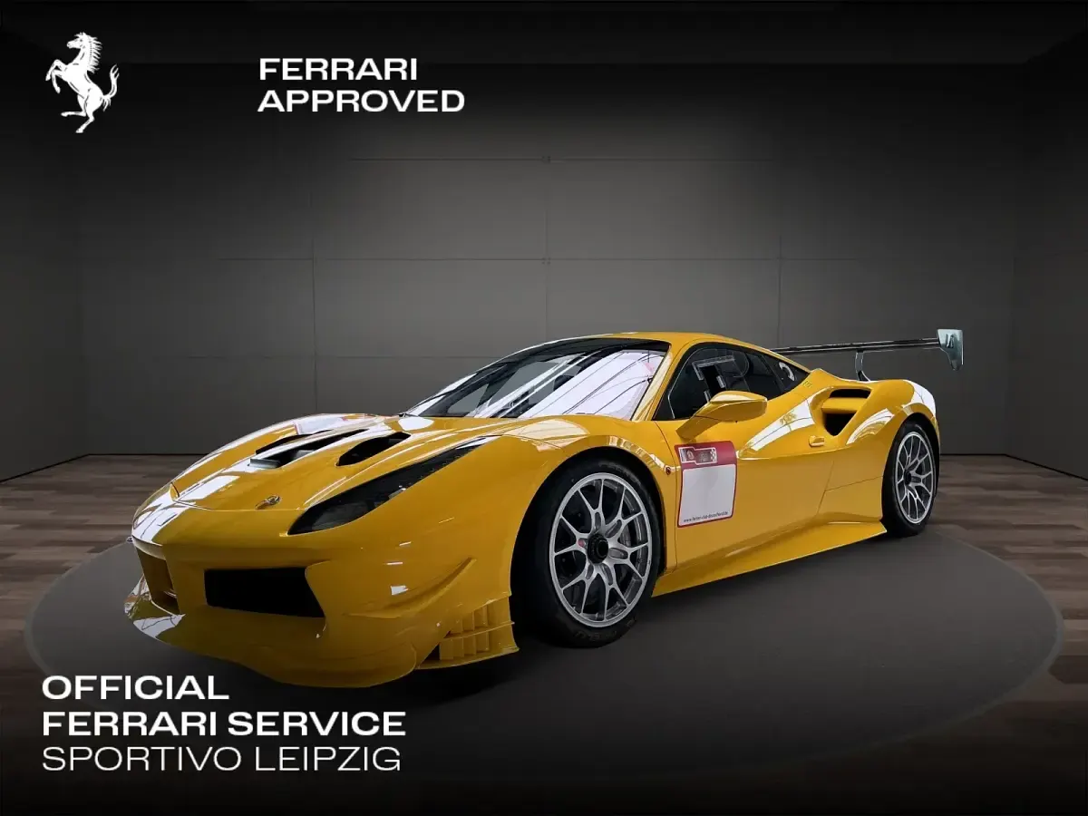 Second-hand Ferrari 488 670 CP (492 kW) 2018 Galben