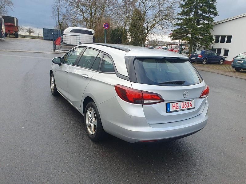Gebraucht Opel Astra Edition 122 PS (89 kW) 2020 Silber Kombi