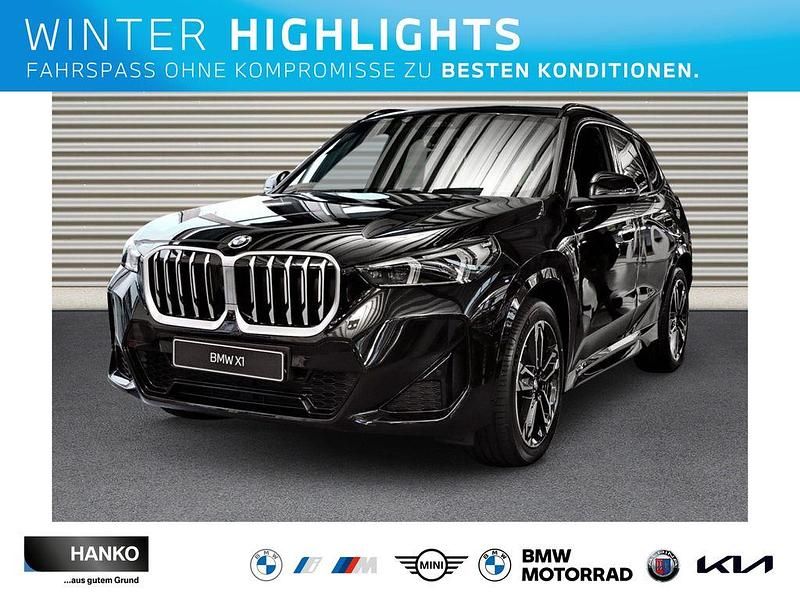 Black sapphire Neu 2025 BMW X1 Comfort Edition SUV | 55.900 € (Teuer) - Bild 1/4