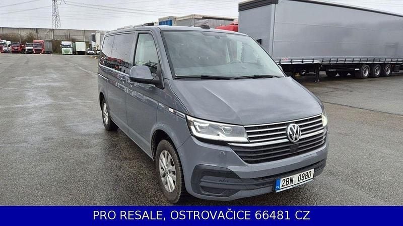 Second-hand VW Multivan 150 CP (110 kW) 2021 Gri Monovolum