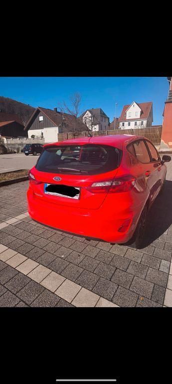 Gebraucht Ford Fiesta Cool & Connect 101 PS (74 kW) 2021 Rot Kleinwagen