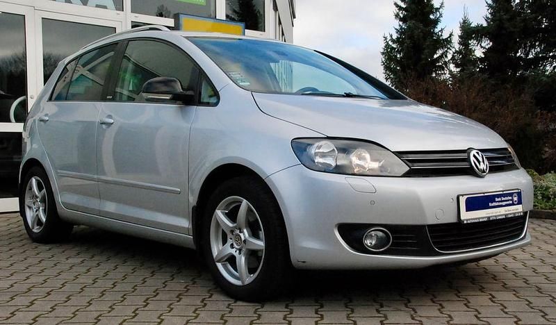 Gebraucht VW Golf VI Style 122 PS (89 kW) 2011 Silber Kleinwagen