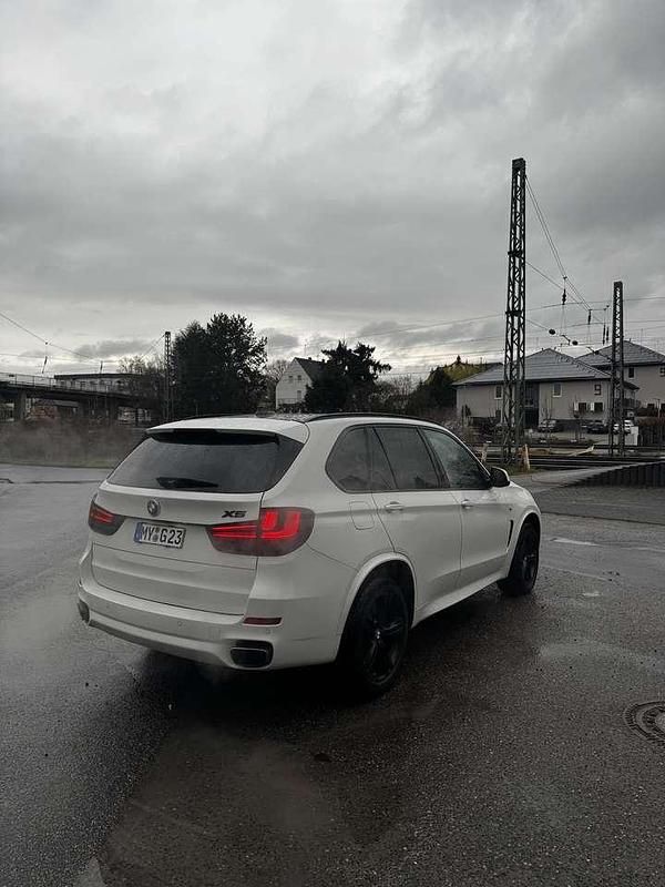 Gebraucht BMW X5 332 PS (244 kW) 2016 Weiß SUV