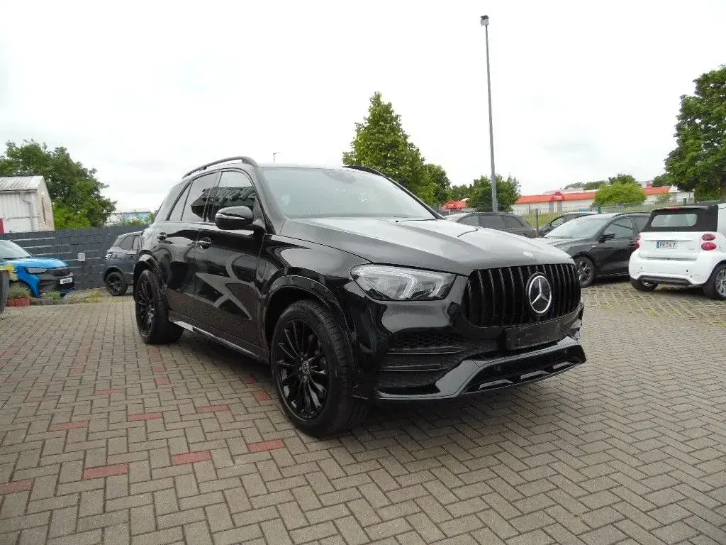 Gebraucht Mercedes GLE400 AMG line 330 PS (242 kW) 2021 Schwarz SUV