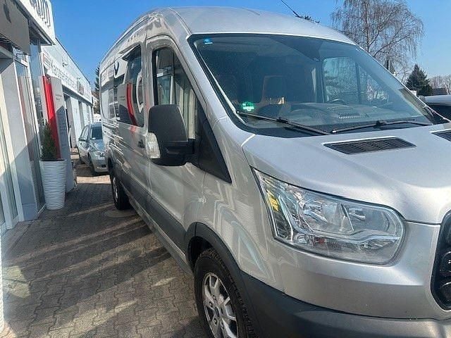 Gebraucht Ford Transit Trend 131 PS (96 kW) 2016 Silber Van / Kleinbus