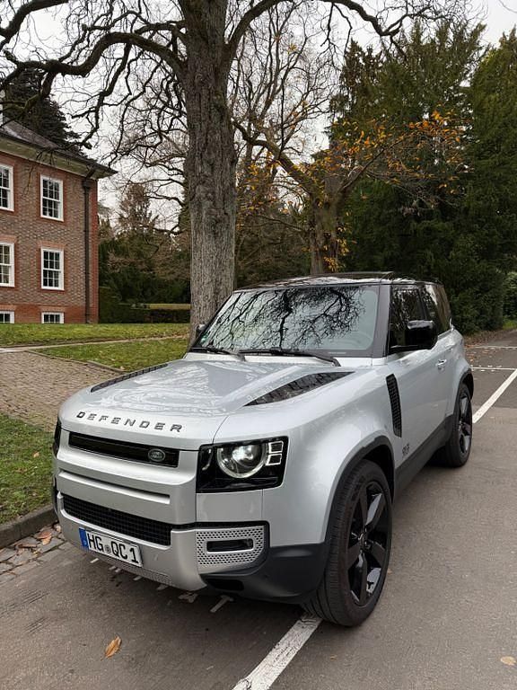 Silber Gebraucht 2023 Land Rover Defender S SUV | 59.900 € (Superpreis) - Bild 1/4