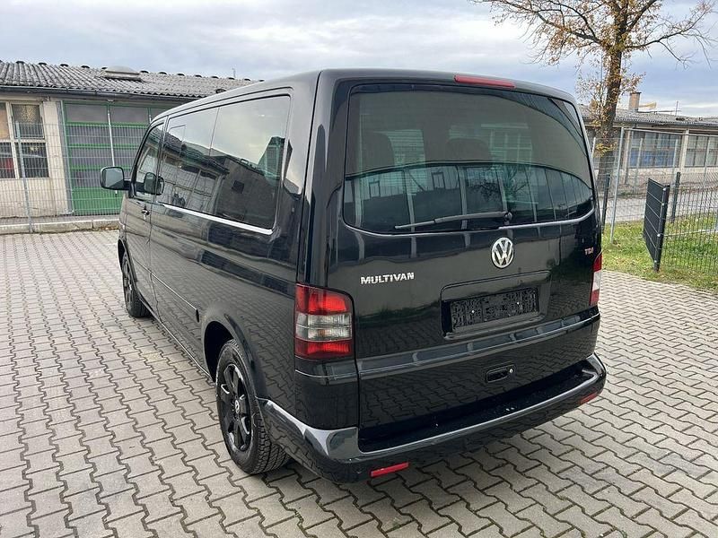 Gebraucht VW Multivan Comfortline 174 PS (127 kW) 2009 Schwarz Van