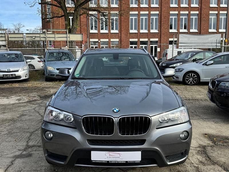 Grau Gebraucht 2012 BMW X3 Sport Line SUV | 10.799 € (Guter Preis) - Bild 1/4