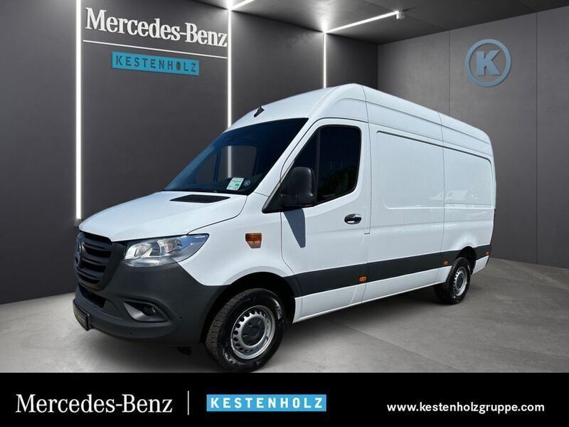 Weiß Gebraucht 2023 Mercedes Sprinter Van | 34.962 € (Fairer Preis) - Bild 1/4