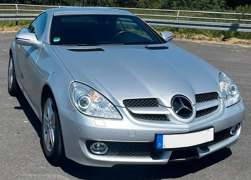 Gebraucht Mercedes SLK280 231 PS (169 kW) 2009 Silber Cabrio