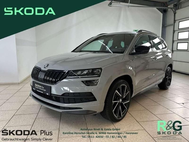 Grau Gebraucht 2021 Skoda Karoq SportLine SUV | 25.990 € (Guter Preis) - Bild 1/4